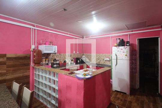 Sala/Cozinha de casa à venda com 3 quartos, 84m² em Mato Grande, Canoas