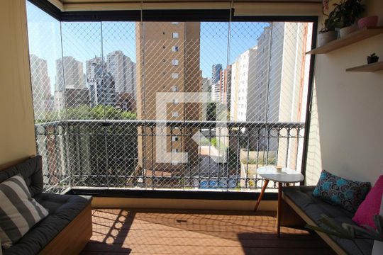 Varanda da Sala de apartamento à venda com 3 quartos, 100m² em Vila Suzana, São Paulo