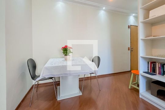 Sala de apartamento à venda com 2 quartos, 51m² em Vila Mariana, São Paulo