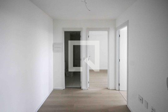 Sala e Cozinha de apartamento à venda com 2 quartos, 31m² em Vila Santa Clara, São Paulo