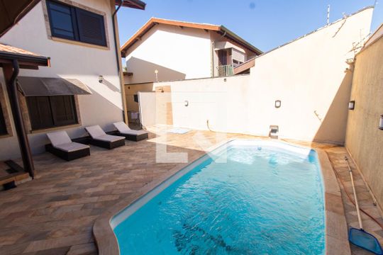 Área comum de casa à venda com 3 quartos, 220m² em Parque Alto Taquaral, Campinas