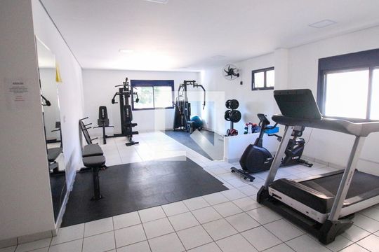 Área comum de apartamento para alugar com 4 quartos, 290m² em Jardim Avelino, São Paulo