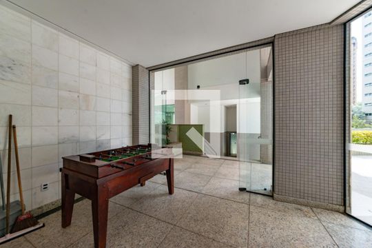Área comum de apartamento à venda com 3 quartos, 170m² em Belvedere, Belo Horizonte