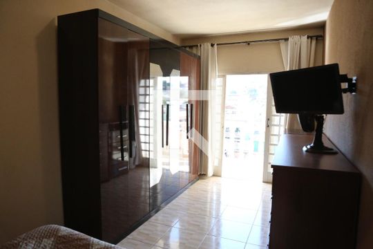 Quarto 2 de casa à venda com 2 quartos, 180m² em Parque Maracanã, Contagem
