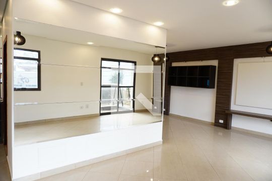 Apartamento para alugar com 4 quartos, 150m² em Jardim Ipiranga, Americana