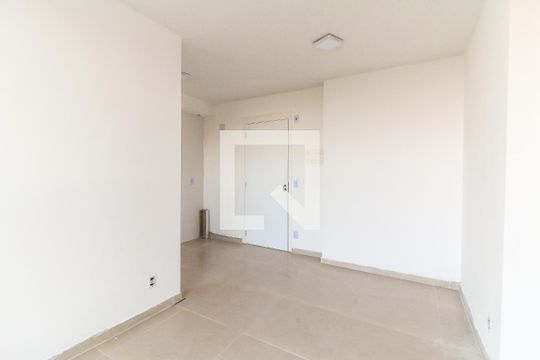 Sala de apartamento para alugar com 2 quartos, 41m² em Cidade Líder, São Paulo