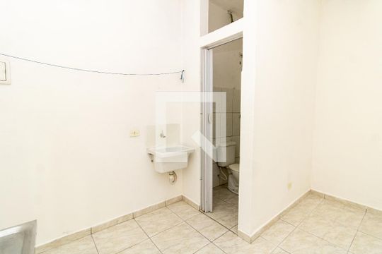 Kitnet de casa à venda com 1 quarto, 15m² em Vila Medeiros, São Paulo