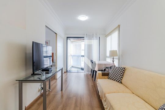 Sala de apartamento para alugar com 1 quarto, 40m² em Jardim Paulistano, São Paulo