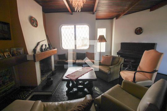 Sala de casa à venda com 4 quartos, 390m² em Jardim Londrina, São Paulo