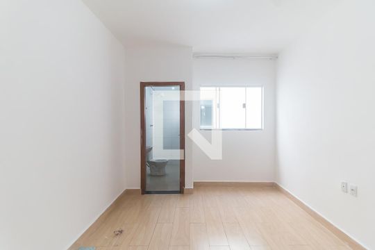 Suíte 2 de casa para alugar com 3 quartos, 690m² em Jardim Sao Pedro, Mogi das Cruzes
