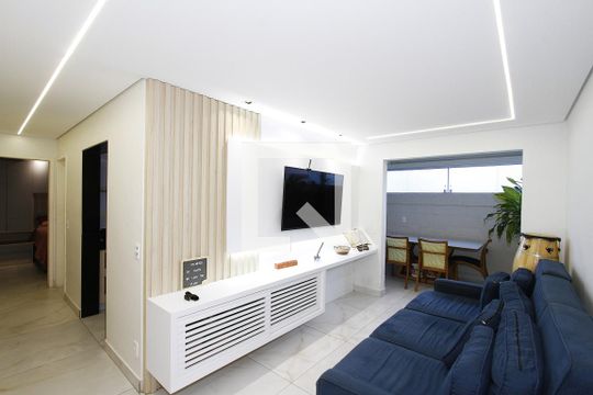 Sala de apartamento à venda com 1 quarto, 60m² em Vila Amaral, Belo Horizonte