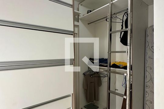 Closet de apartamento para alugar com 2 quartos, 90m² em Copacabana, Rio de Janeiro