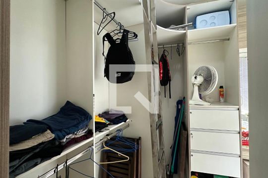 Closet de apartamento para alugar com 2 quartos, 90m² em Copacabana, Rio de Janeiro