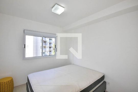 Quarto de apartamento à venda com 1 quarto, 40m² em Panamby, São Paulo