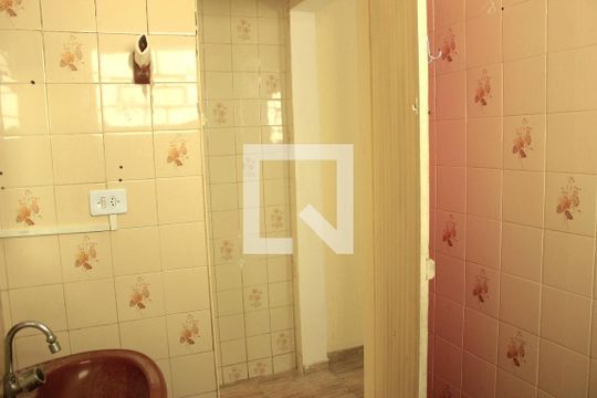 Banheiro Social de casa para alugar com 1 quarto, 50m² em Jardim Bom Clima, Guarulhos