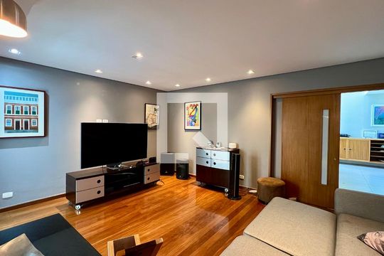 Sala de TV de casa à venda com 5 quartos, 690m² em Jardim Paulista, São Paulo