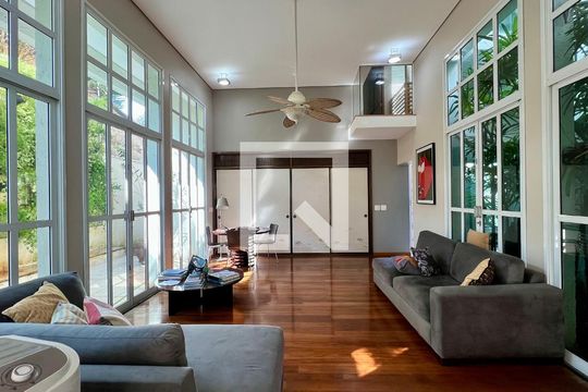 Sala de casa à venda com 5 quartos, 690m² em Jardim Paulista, São Paulo