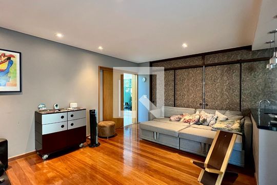 Sala de TV de casa à venda com 5 quartos, 690m² em Jardim Paulista, São Paulo
