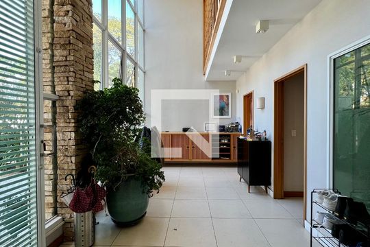 Hall de casa à venda com 5 quartos, 690m² em Jardim Paulista, São Paulo