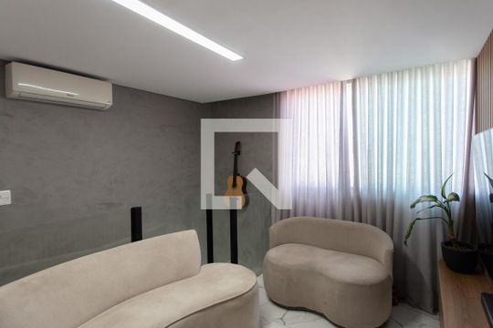 Sala 2 de apartamento para alugar com 3 quartos, 136m² em Maria Helena, Belo Horizonte