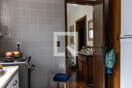 Cozinha de apartamento à venda com 3 quartos, 67m² em Buritis, Belo Horizonte