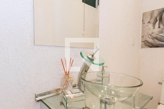 Lavabo de casa à venda com 5 quartos, 600m² em Estoril, Belo Horizonte