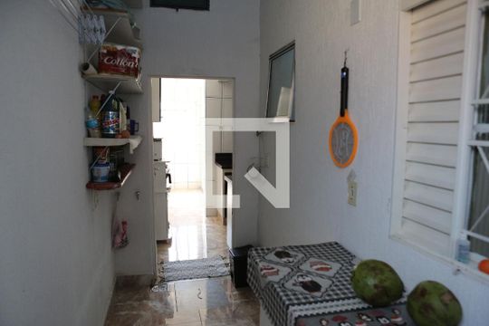 Área de Serviço de casa à venda com 3 quartos, 200m² em Conjunto Agua Branca, Contagem