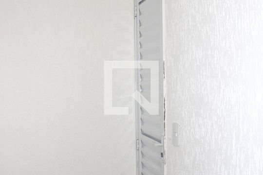 Banheiro de kitnet/studio para alugar com 1 quarto, 53m² em Jardim Analia Franco, São Paulo