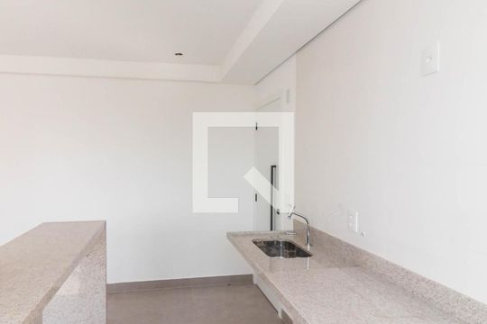 Cozinha de apartamento à venda com 2 quartos, 61m² em Santa Efigênia, Belo Horizonte