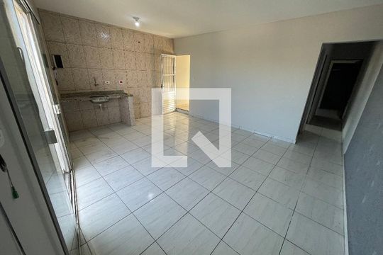 Sala/Cozinha de apartamento para alugar com 2 quartos, 64m² em Parque Flamengo, Guarulhos