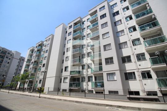 Fachada de apartamento à venda com 2 quartos, 69m² em Pechincha, Rio de Janeiro