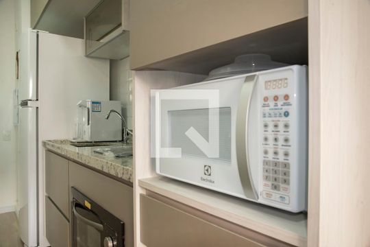 Cozinha de kitnet/studio à venda com 1 quarto, 24m² em Vila Clementino, São Paulo