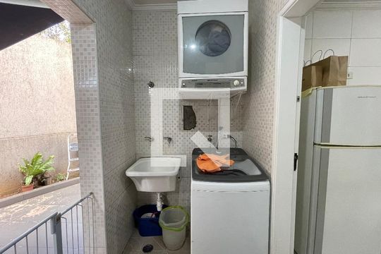 Área de Serviço de casa à venda com 2 quartos, 95m² em Jardim Ester, São Paulo