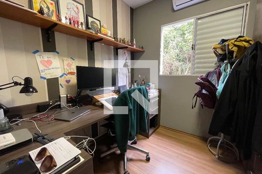 Quarto 2 de casa à venda com 2 quartos, 95m² em Jardim Ester, São Paulo