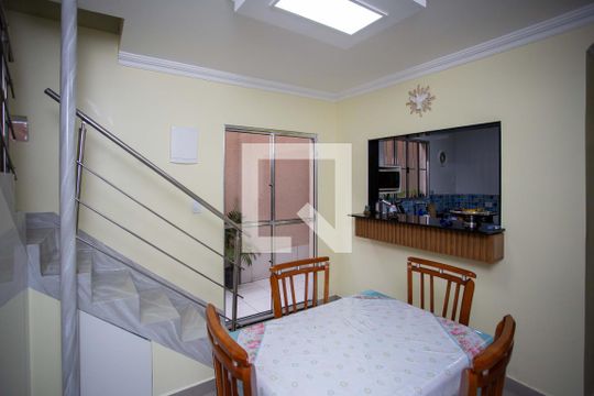 Sala de Jantar de casa à venda com 3 quartos, 215m² em Taboão, Diadema