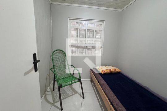 Quarto  de casa para alugar com 3 quartos, 80m² em Campina, São Leopoldo