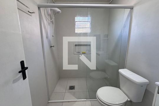 Banheiro de casa para alugar com 3 quartos, 80m² em Campina, São Leopoldo