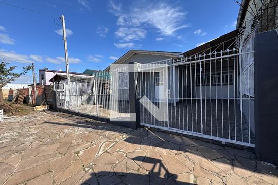 Fachada de casa para alugar com 3 quartos, 80m² em Campina, São Leopoldo