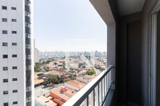 Varanda de kitnet/studio à venda com 1 quarto, 18m² em Vila Santo Estefano, São Paulo