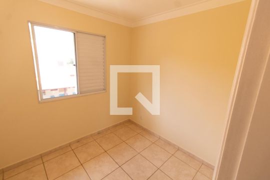 Quarto 1 de casa de condomínio para alugar com 3 quartos, 90m² em Bairro das Palmeiras, Campinas
