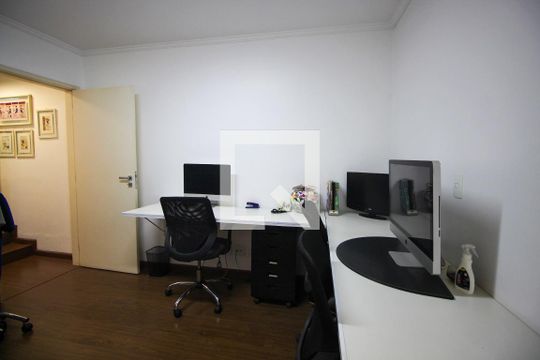 Sala 2 de casa à venda com 3 quartos, 179m² em Vila Progredior, São Paulo