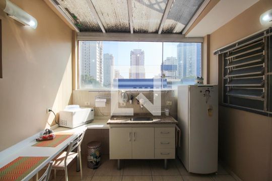 Cozinha de casa à venda com 3 quartos, 179m² em Vila Progredior, São Paulo
