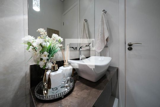 Lavabo de casa à venda com 3 quartos, 125m² em Jardim Maringa, São Paulo