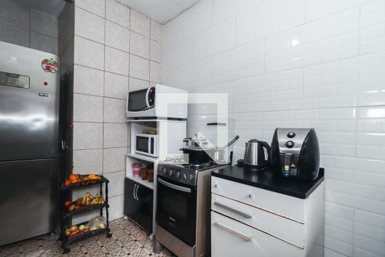 Cozinha de casa à venda com 3 quartos, 140m² em Costa E Silva, Porto Alegre