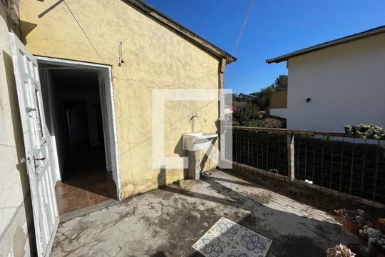 Área comum de casa para alugar com 1 quarto, 49m² em Granja Viana, Cotia