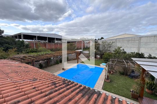 Área Externa de casa à venda com 2 quartos, 150m² em Scharlau, São Leopoldo