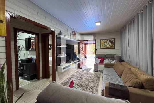 Sala de casa à venda com 2 quartos, 150m² em Scharlau, São Leopoldo