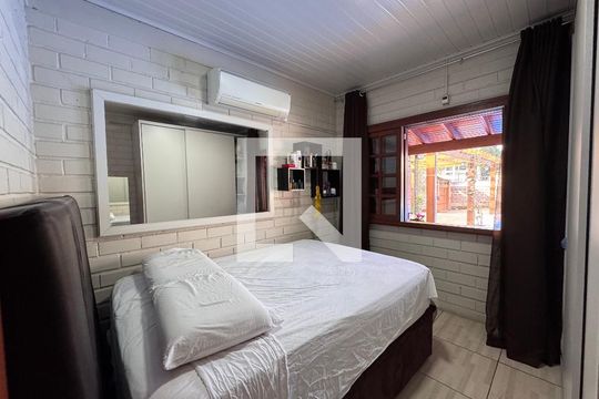 Quarto 1 de casa à venda com 2 quartos, 150m² em Scharlau, São Leopoldo