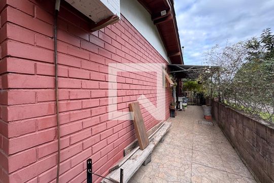 Área Externa de casa à venda com 2 quartos, 150m² em Scharlau, São Leopoldo