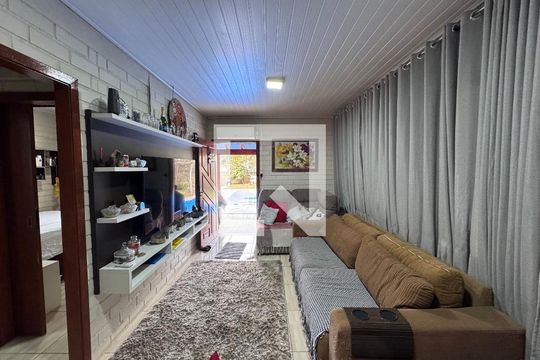 Sala de casa à venda com 2 quartos, 150m² em Scharlau, São Leopoldo